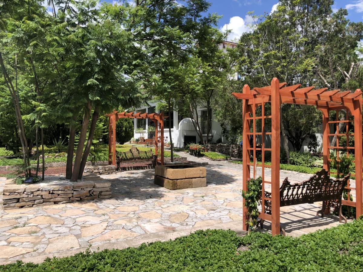 Club Vergel Resort 버날 외부 사진