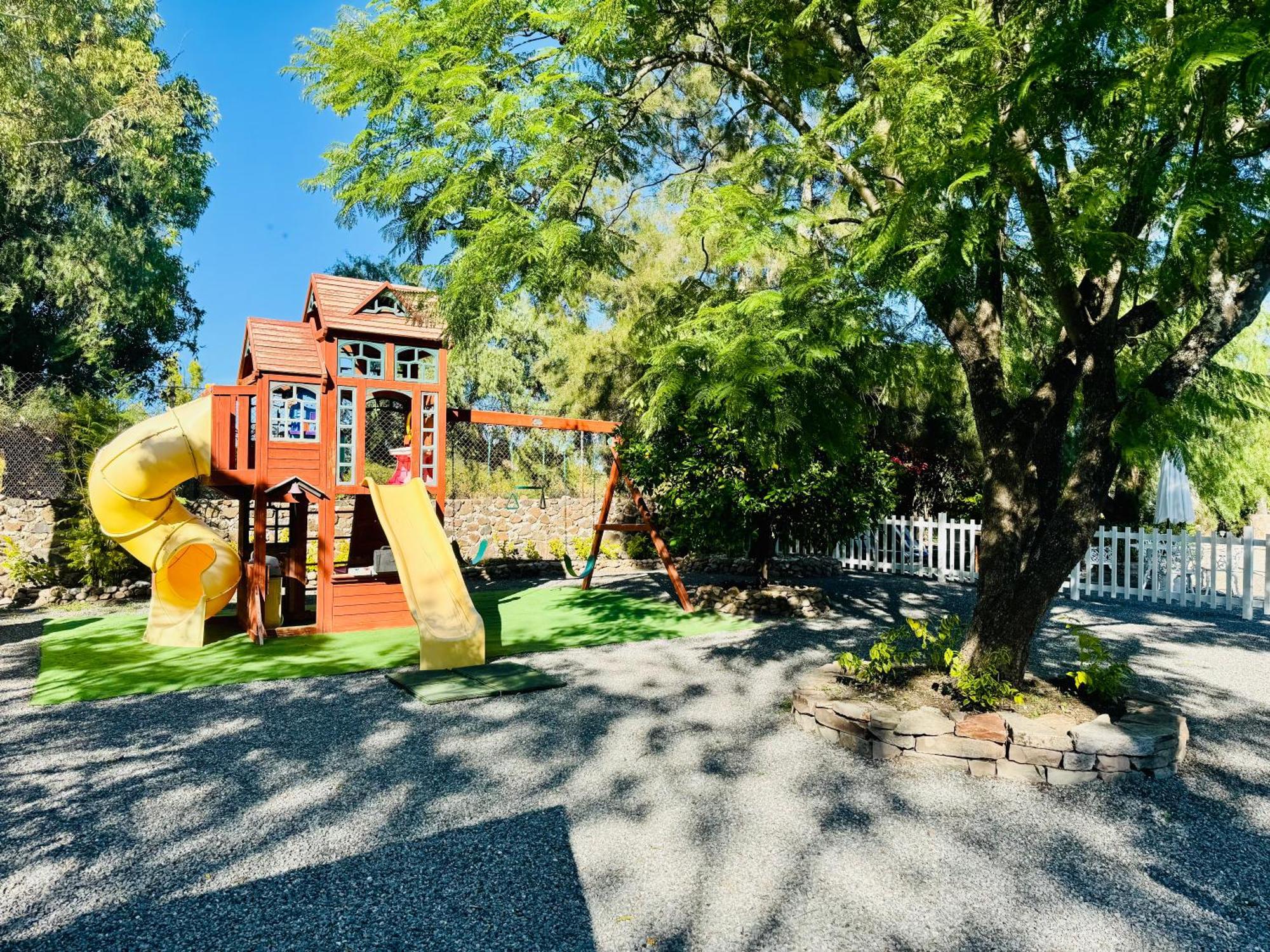 Club Vergel Resort 버날 외부 사진